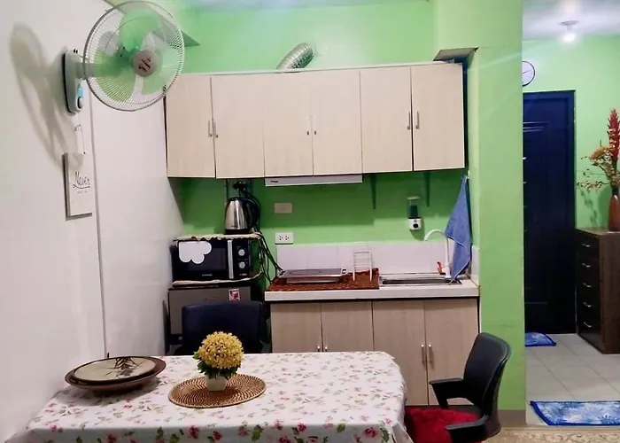 Aparthotel Zhabret's Place 3*