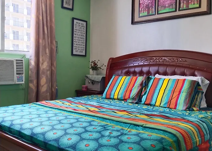 Zhabret's Place Aparthotel